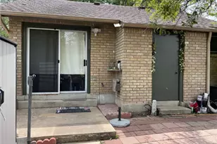 1015 E Yager Ln, Austin, TX 78753 - Photo 17