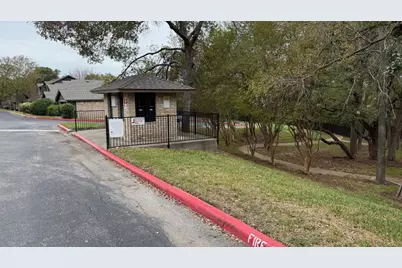 1015 E Yager Lane #108, Austin, TX 78753 - Photo 9