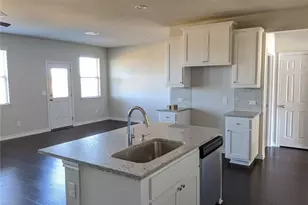 1413 Itzel Bnd, Leander, TX 78641 - Photo 7