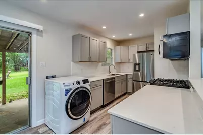 1800 Forestglade Drive, Austin, TX 78745 - Photo 7