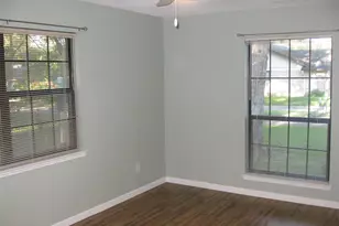 287 Meadowlakes Dr, Meadowlakes, TX 78654 - Photo 15