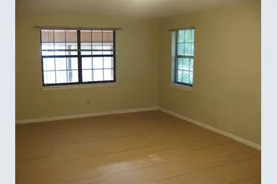287 Meadowlakes Drive, Meadowlakes, TX 78654 - Photo 11