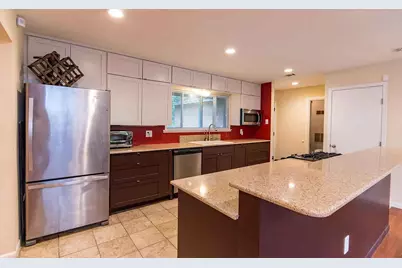 1207 Fieldcrest Drive, Austin, TX 78704 - Photo 3