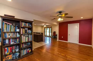 1207 Fieldcrest Dr, Austin, TX 78704 - Photo 5