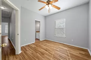 2906 Pearl St, Austin, TX 78705 - Photo 15
