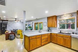 11000 Beach Rd, Leander, TX 78641 - Photo 11