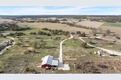 7993 W Fm 487, Florence, TX 76527 - Photo 3