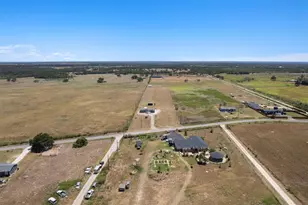 263 N Cedar Creek Dr, Cedar Creek, TX 78612 - Photo 37