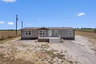 263 N Cedar Creek Dr, Cedar Creek, TX 78612 - Photo 35