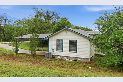 440 Lonie Lane, Kyle, TX 78640 - Photo 31