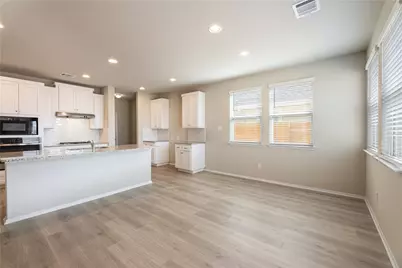 220 Trailside Lane, Bastrop, TX 78602 - Photo 11