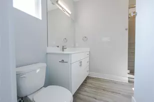 1042 Rosemont St, Austin, TX 78723 - Photo 29