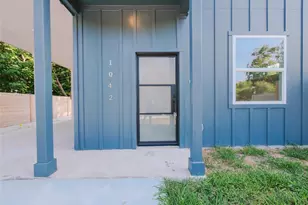 1042 Rosemont St, Austin, TX 78723 - Photo 3