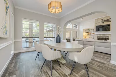 6665 Whitemarsh Valley Walk, Austin, TX 78746 - Photo 11