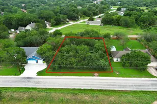 1331 Lovers Ln, Bastrop, TX 78602 - Photo 1