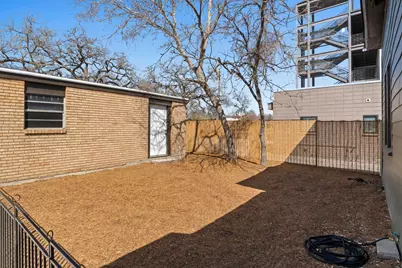 1308 E 12th Street #A, Austin, TX 78702 - Photo 23