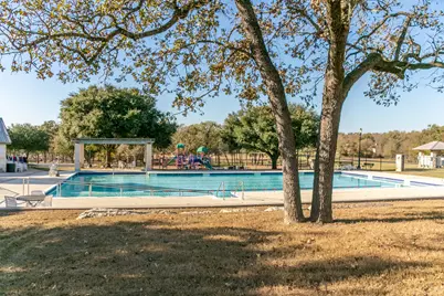 172 Kingswood Drive, Bastrop, TX 78602 - Photo 9
