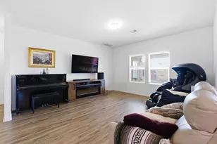 832 Mallow Rd, Leander, TX 78641 - Photo 5