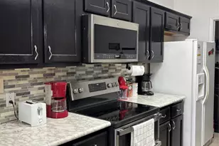 11609 Marshall St, Manor, TX 78653 - Photo 7