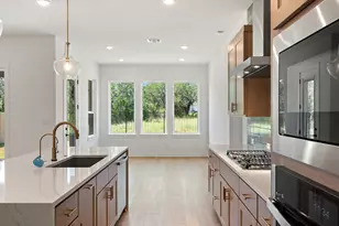 209 Smoke Signal Ct, Liberty Hill, TX 78642 - Photo 11