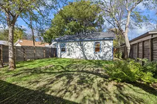 907 E 53rd St, Austin, TX 78751 - Photo 29