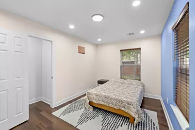 907 E 53rd Street, Austin, TX 78751 - Photo 21