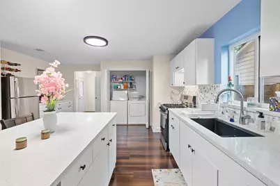 907 E 53rd Street, Austin, TX 78751 - Photo 9