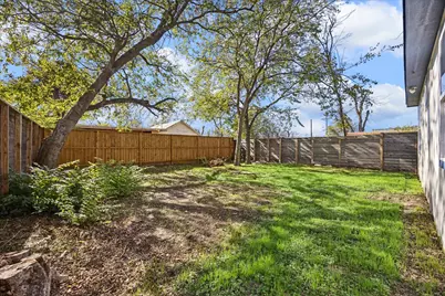907 E 53rd Street, Austin, TX 78751 - Photo 27