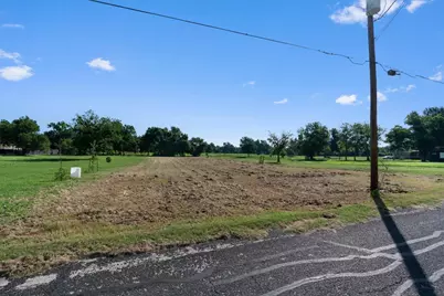 000 Q S Goins Lane, Elgin, TX 78621 - Photo 7