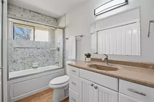 11901 Swearingen Dr, Austin, TX 78758 - Photo 17