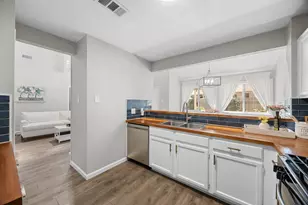 6305 Weeks Cove, Austin, TX 78727 - Photo 11