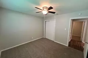 6302 Chesterfield Ave, Austin, TX 78752 - Photo 17