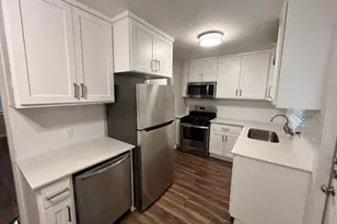 6302 Chesterfield Ave, Austin, TX 78752 - Photo 7