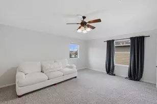 4917 Lexington Meadow Ln, Del Valle, TX 78617 - Photo 31