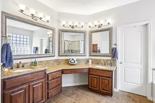 12213 Montclair Bend, Austin, TX 78732 - Photo 9