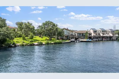 106 Bunny Run Lane, Horseshoe Bay, TX 78657 - Photo 15