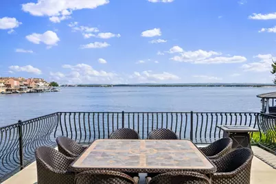 106 Bunny Run Lane, Horseshoe Bay, TX 78657 - Photo 11