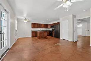 203 Oxbow Trail, Marble Falls, TX 78654 - Photo 25
