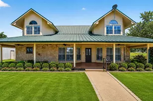 203 Oxbow Trail, Marble Falls, TX 78654 - Photo 1