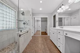 203 Oxbow Trail, Marble Falls, TX 78654 - Photo 13