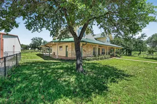 203 Oxbow Trail, Marble Falls, TX 78654 - Photo 3