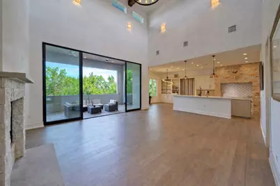 10 Monarch Oaks Lane, The Hills, TX 78738 - Photo 5