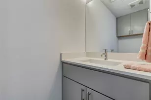 2002 E 7th St, Austin, TX 78702 - Photo 13