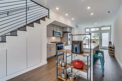 2002 E 7th Street #217, Austin, TX 78702 - Photo 9