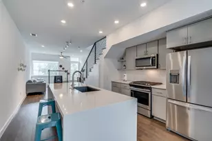 2002 E 7th St, Austin, TX 78702 - Photo 5