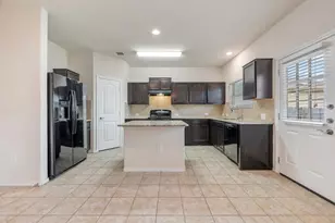 3701 Black Granite Dr, Austin, TX 78744 - Photo 7