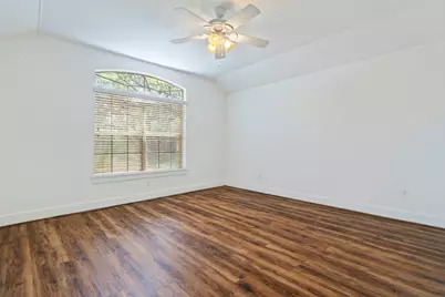 113 Serenada Drive, Georgetown, TX 78628 - Photo 35