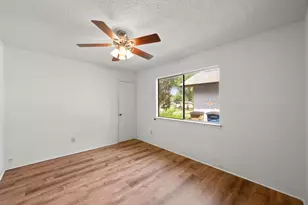 4714 Lambs Ln, Austin, TX 78744 - Photo 17