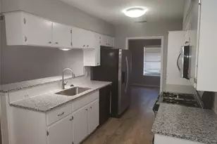 3304 Woodbriar Ln, Austin, TX 78723 - Photo 11