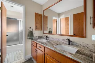 737 Summerwood Dr, New Braunfels, TX 78130 - Photo 31